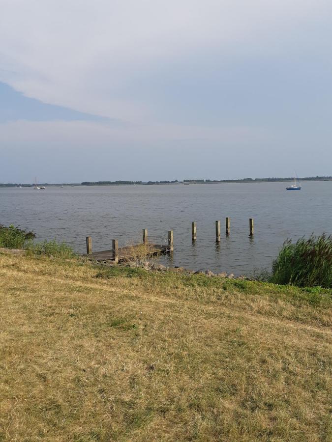 Nieuwe Beachbungalow Aan Ijsselmeer 39 24 Four Seasons Леммер Екстер'єр фото